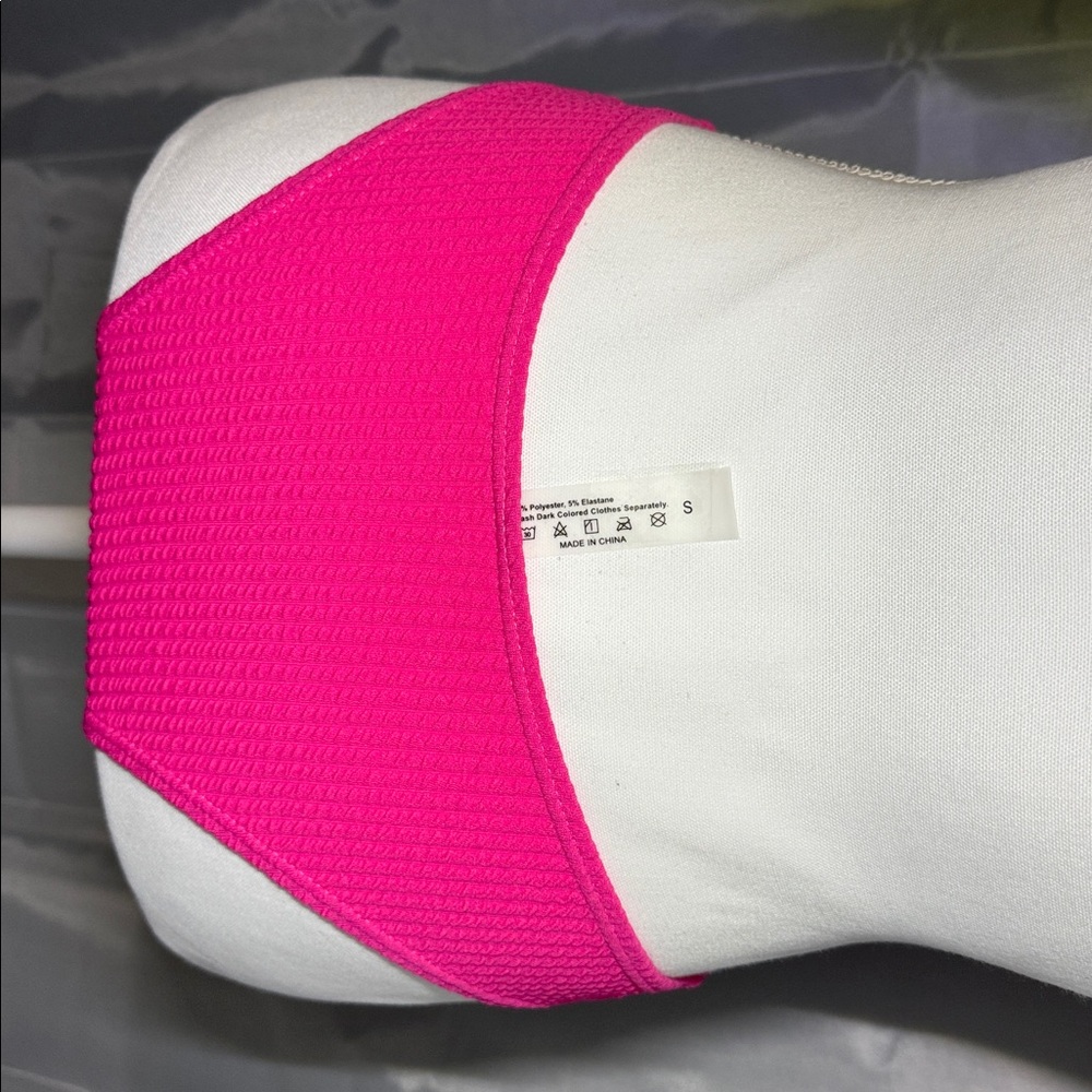 Hot Pink Ribbed Bikini Set - Picture 4 of 7